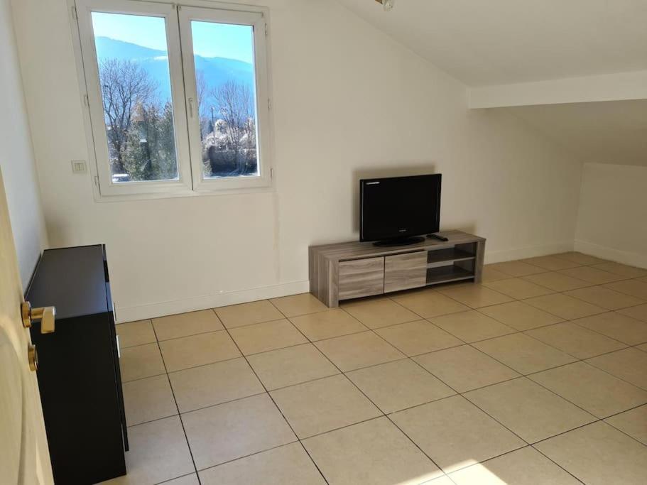 Appartement - Cluses Eksteriør billede