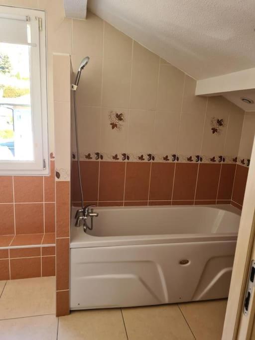 Appartement - Cluses Eksteriør billede